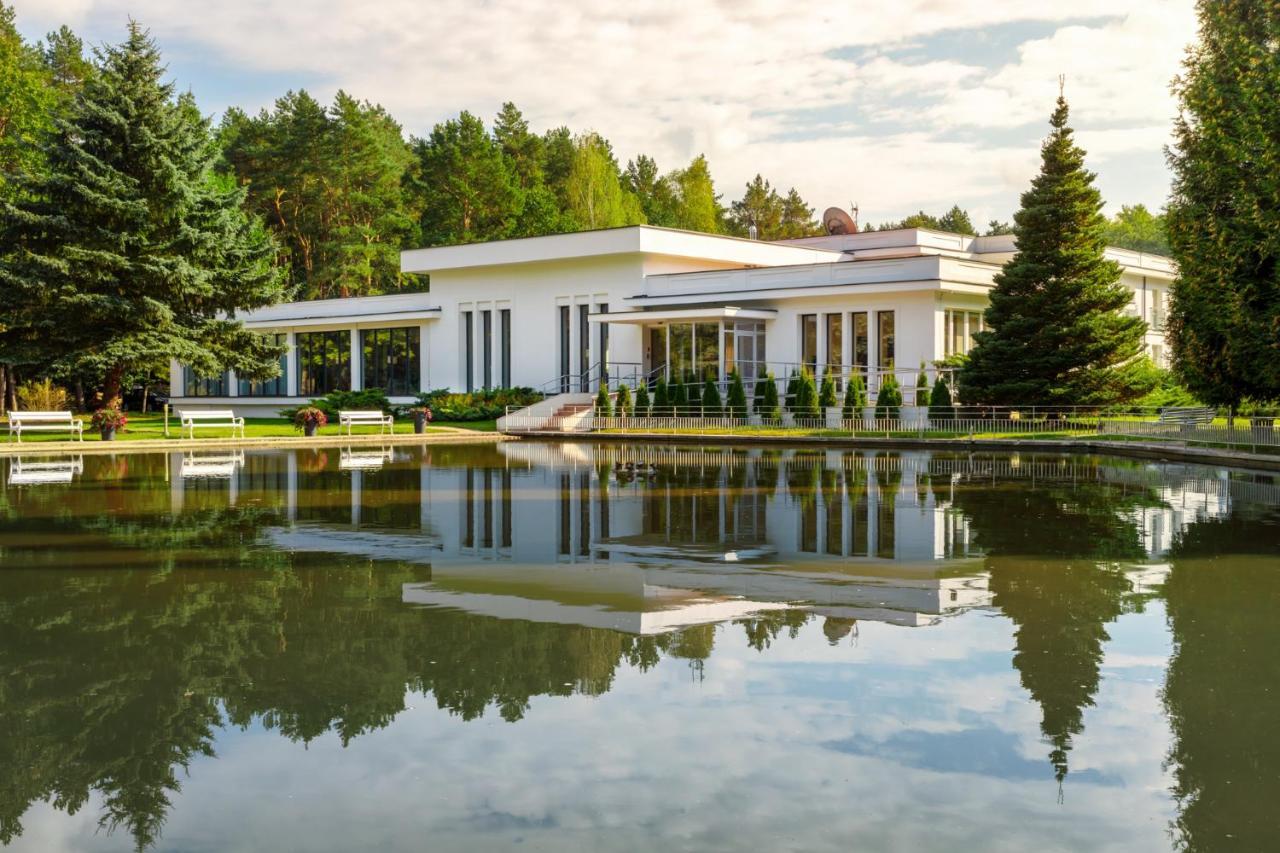 Bed and Breakfast Perla Lesna Nadarzyn Exterior foto