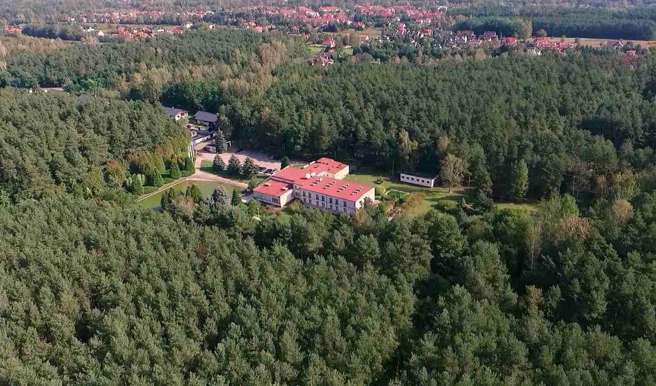Bed and Breakfast Perla Lesna Nadarzyn Exterior foto